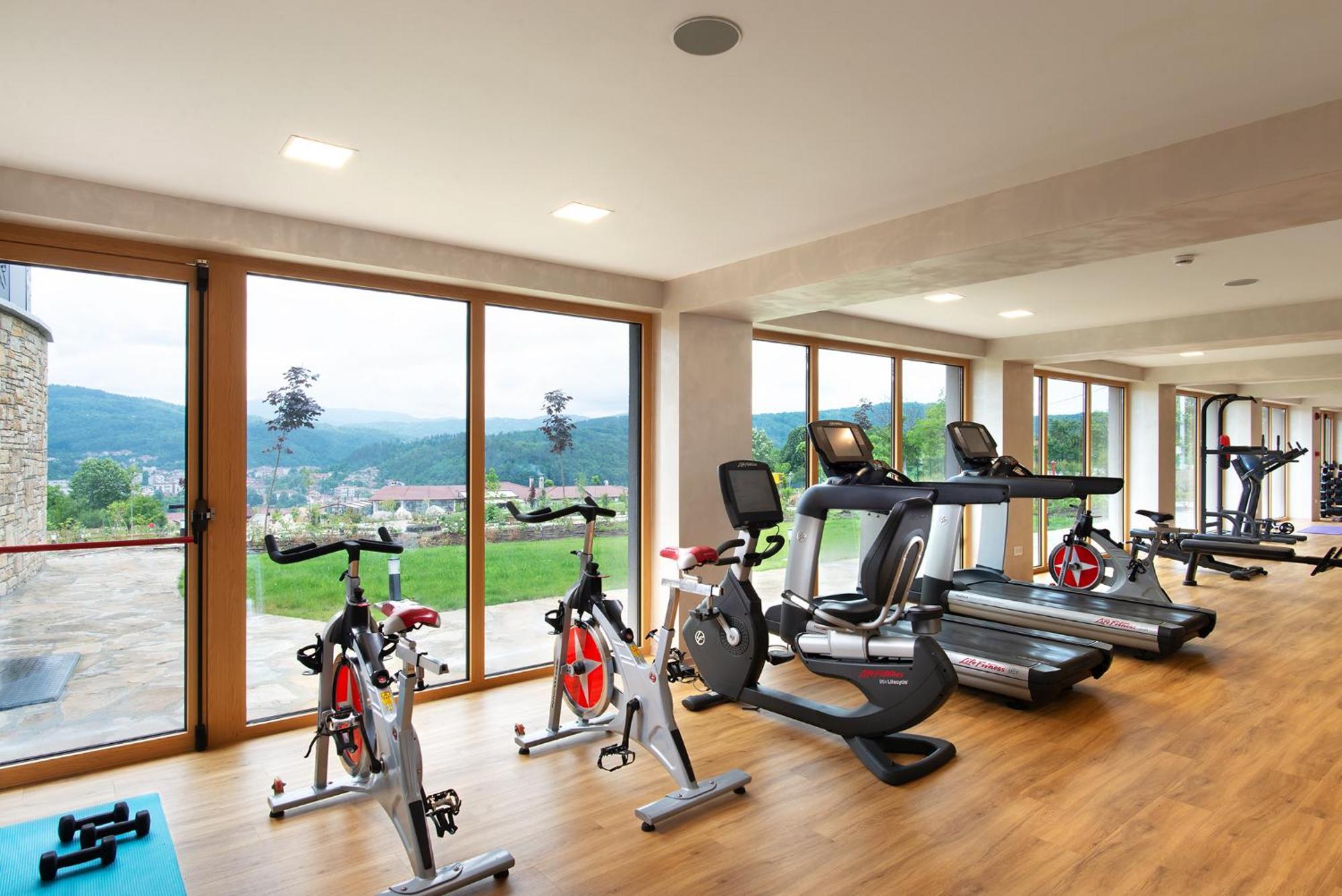 Wine & Spa Hotel Chukara Трявна Екстер'єр фото